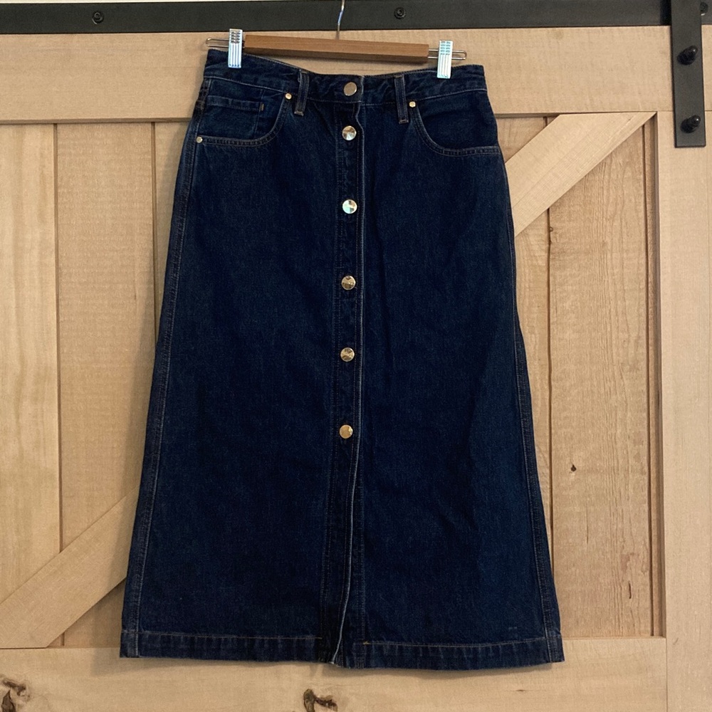Goldsign Dark Wash Button-Front Denim Midi Skirt, 28